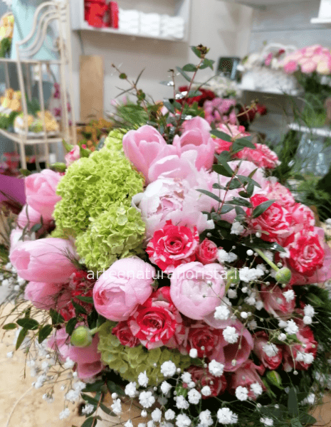 Bouquet con i toni rosa e verde