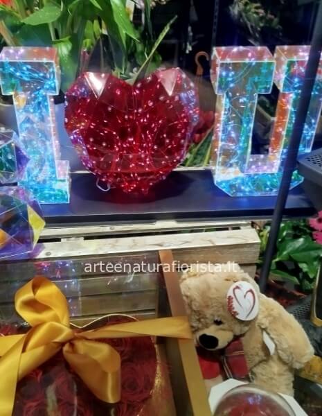 Scritta in plex i love you